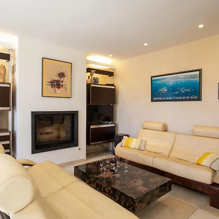 Ty Pors Ar Pagn - Pem119 By Interhome *