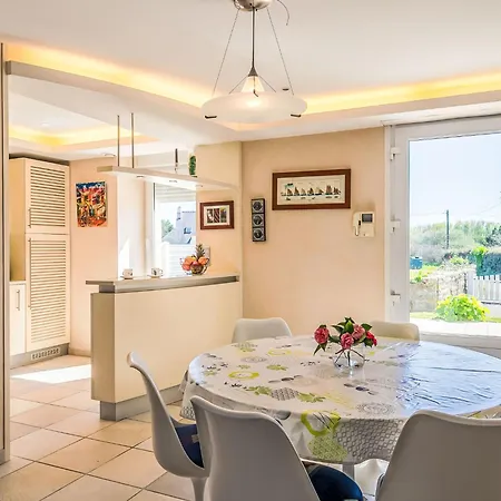 Ty Pors Ar Pagn - Pem119 By Interhome * Penmarcʼh